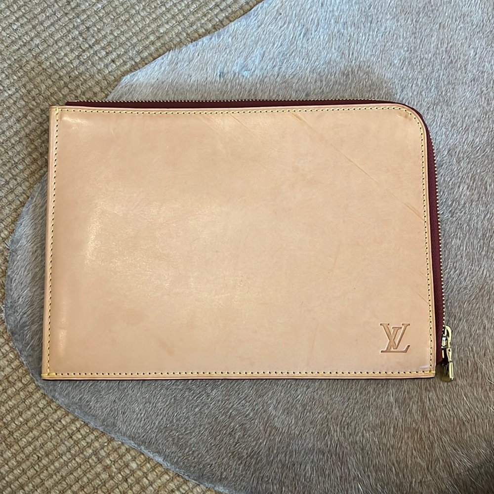 Louis Vuitton pouch